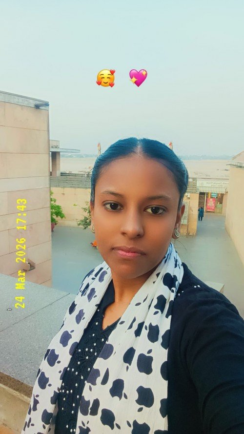 Lali Khatun  home tutor in Varanasi.